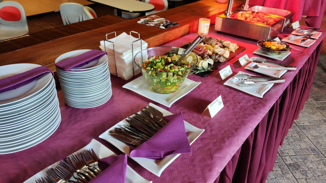 Hotel Ludmila Mělník Extérieur photo