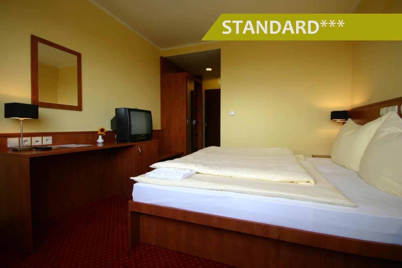 Hotel Ludmila Mělník Extérieur photo